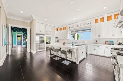 Luxury Villa Photo #20