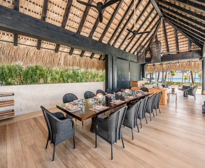 Luxury Villa Photo #18