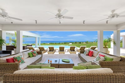 Luxury Villa Photo #5