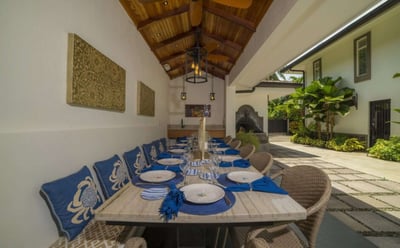 Luxury Villa Photo #9