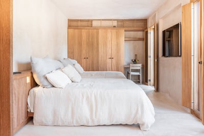 Luxury Villa Photo #27