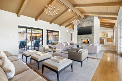 Luxury Villa Photo #12