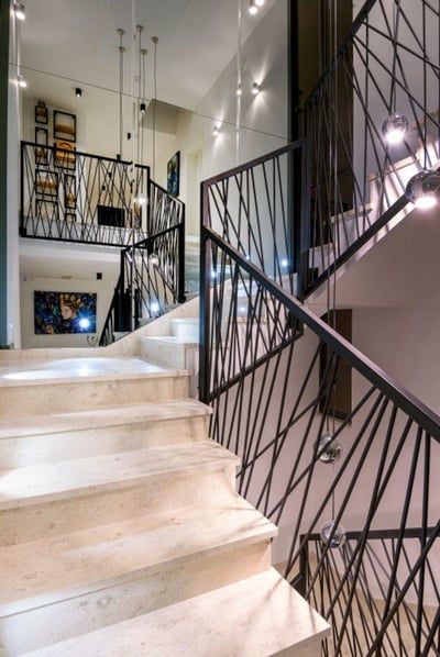 Luxury Villa Photo #16
