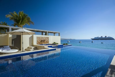 Luxury Villa Photo #7