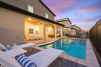 Luxury Villa Photo #3