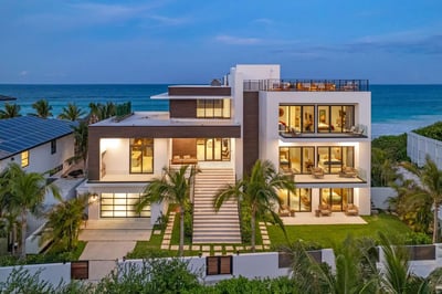 Luxury Villa Photo #6
