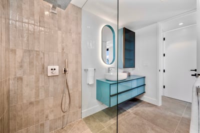 Luxury Villa Photo #43