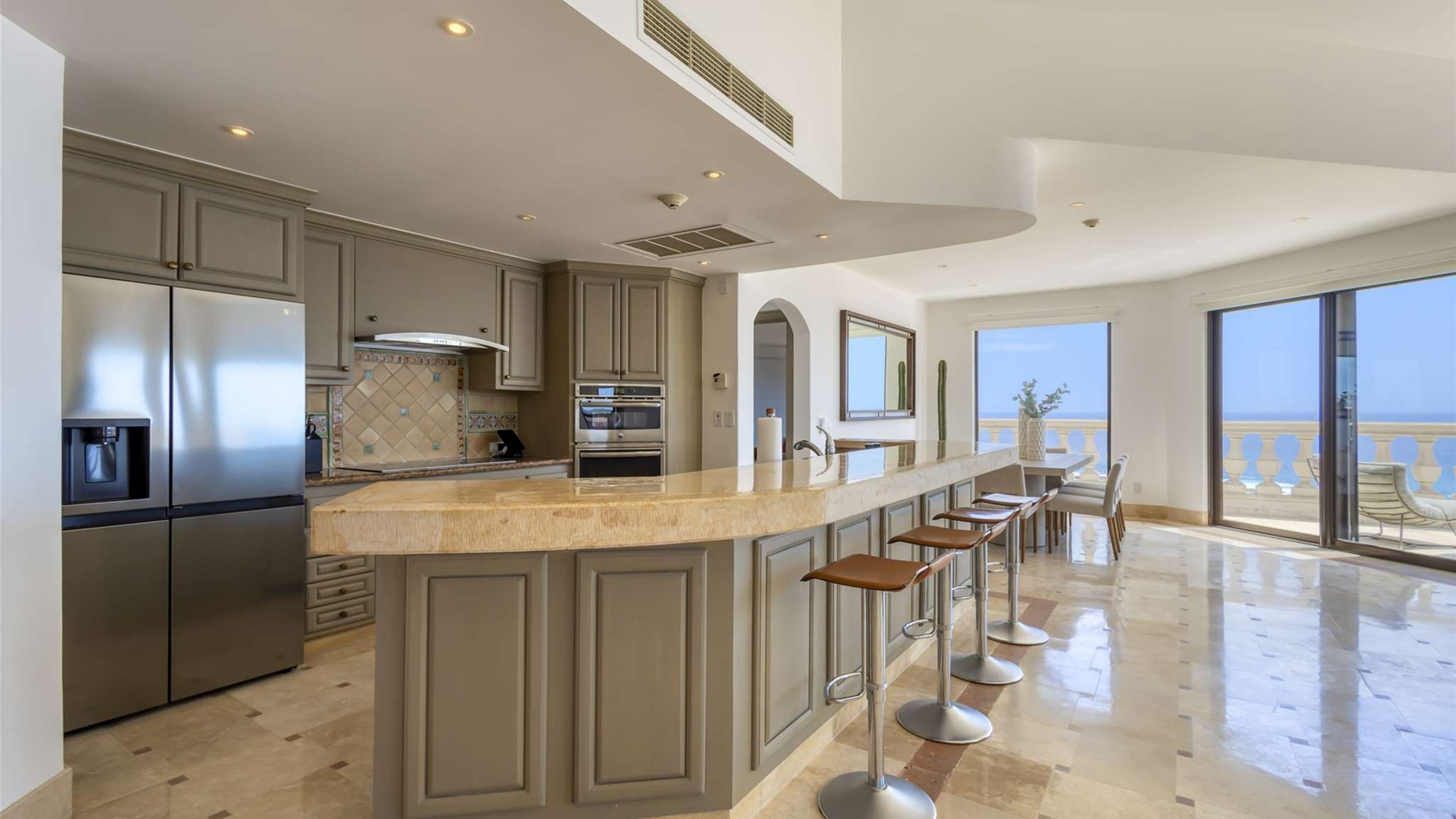 Puerta del Sol Condo C503 - 2