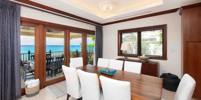 Luxury Villa Photo #9