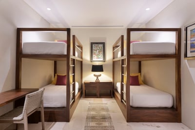 Luxury Villa Photo #29