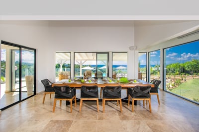 Luxury Villa Photo #10