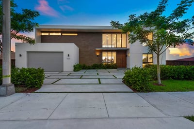 Luxury Villa Photo #35