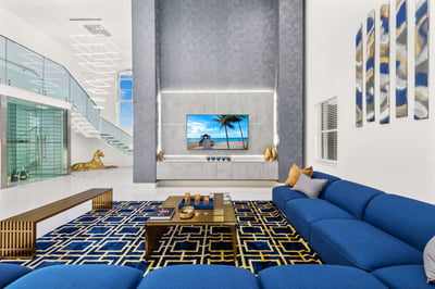 Luxury Villa Photo #25