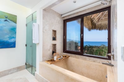Luxury Villa Photo #42