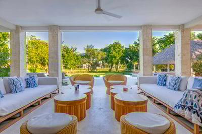 Luxury Villa Photo #17