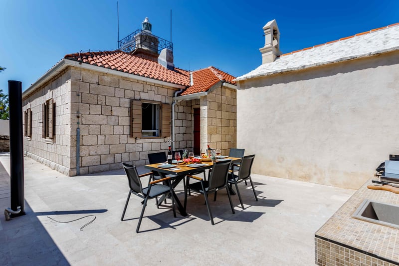 Lighthouse St Nicholas