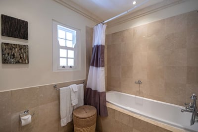 Luxury Villa Photo #20