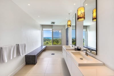 Luxury Villa Photo #27