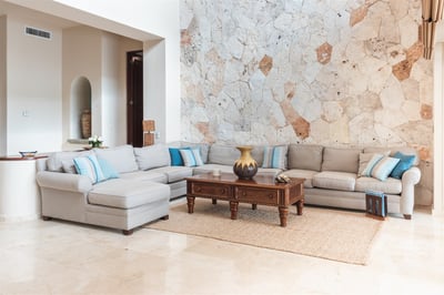 Luxury Villa Photo #21