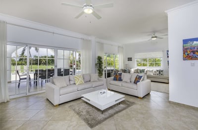 Luxury Villa Photo #31