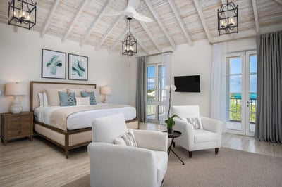 Luxury Villa Photo #38