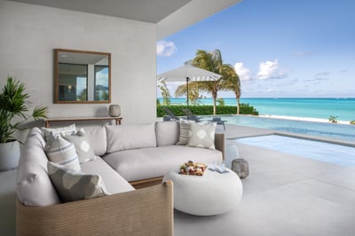 Luxury Villa Photo #18