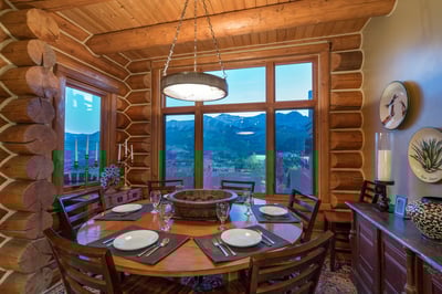 Luxury Villa Photo #4
