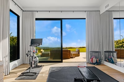Luxury Villa Photo #40