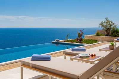 Luxury Villa Photo #19