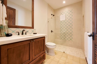 Luxury Villa Photo #24