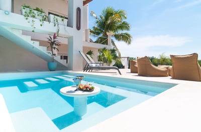 Luxury Villa Photo #8