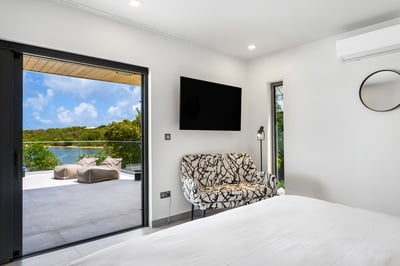 Luxury Villa Photo #19