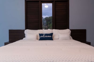 Luxury Villa Photo #17