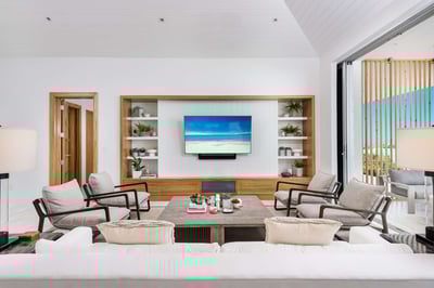 Luxury Villa Photo #14
