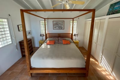 Luxury Villa Photo #14