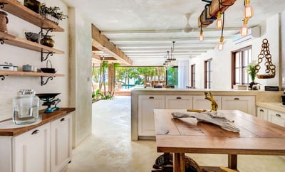 Luxury Villa Photo #19