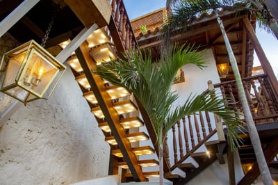 Luxury Villa Photo #7