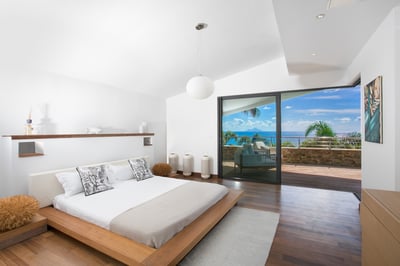 Luxury Villa Photo #48