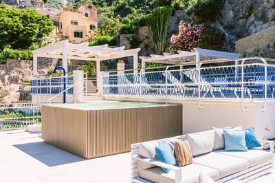 Luxury Villa Photo #4