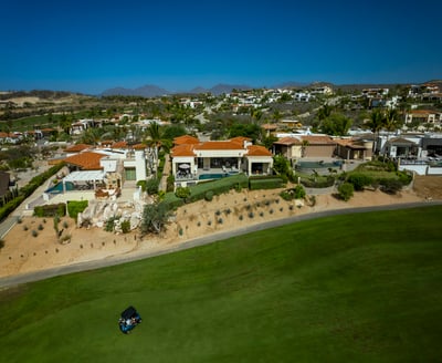 Luxury Villa Photo #31