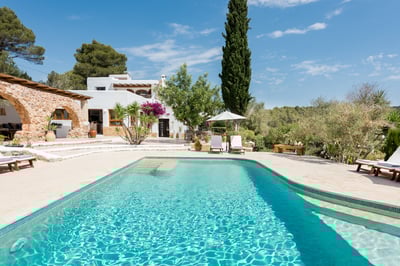 Luxury Villa Photo #11