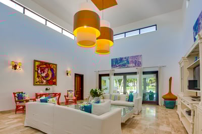 Luxury Villa Photo #28