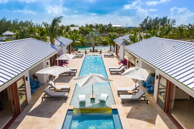 Luxury Villa Photo #16