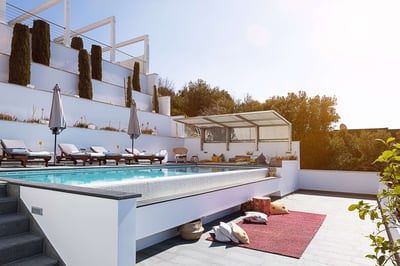 Luxury Villa Photo #5