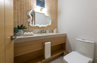 Luxury Villa Photo #30
