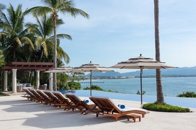 Luxury Villa Photo #14