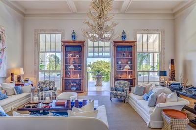 Luxury Villa Photo #19