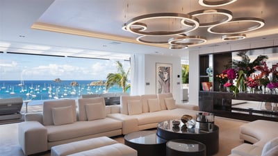 Luxury Villa Photo #22
