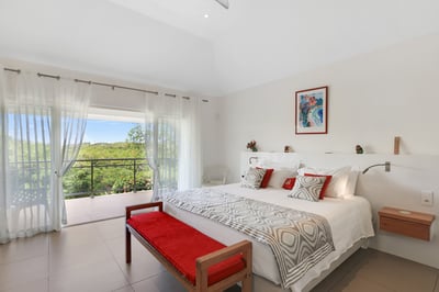 Luxury Villa Photo #27