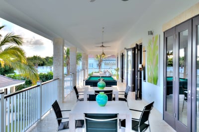 Luxury Villa Photo #12